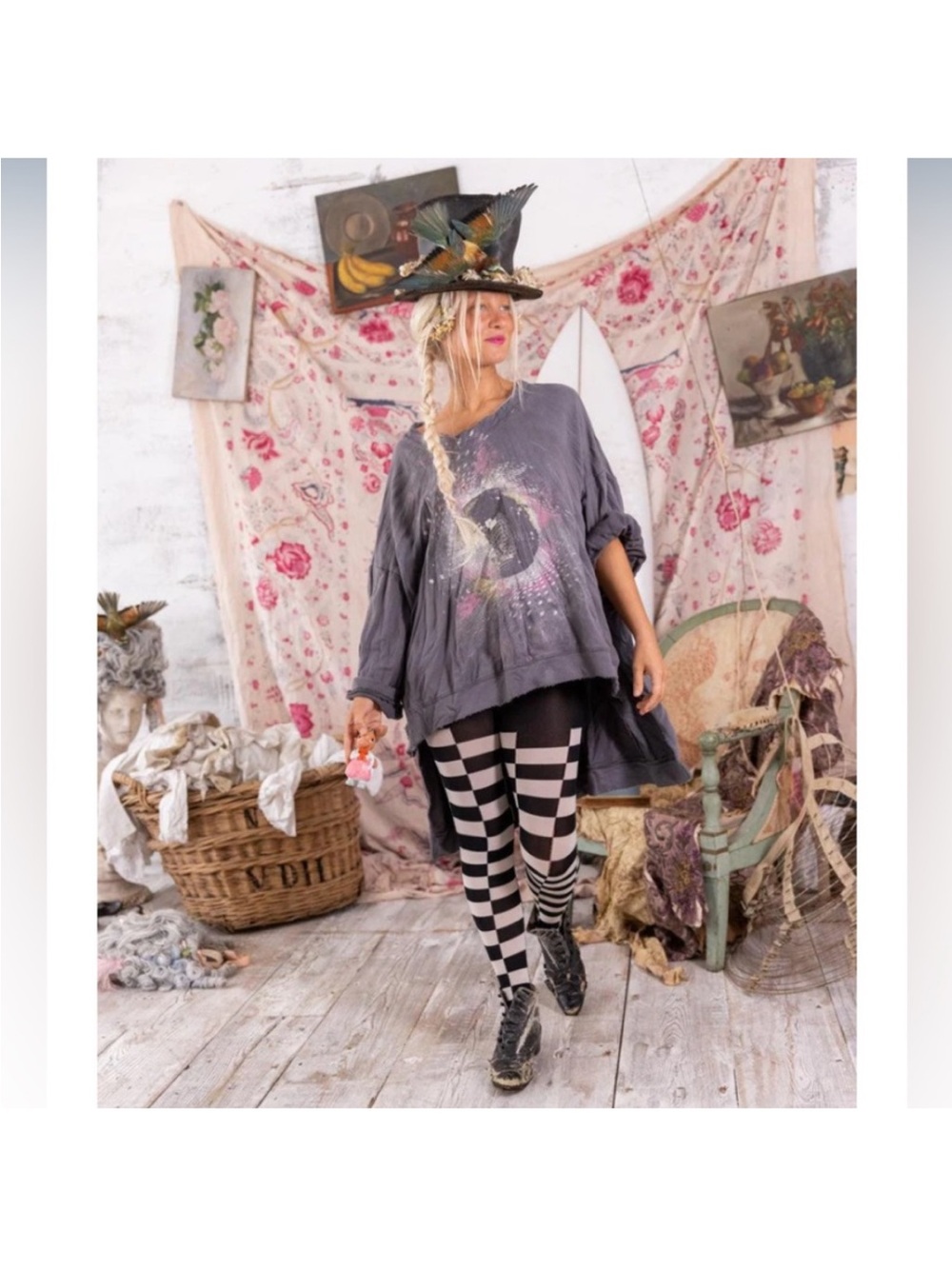 Magnolia Pearl 🪩💕 Francis Hi Lo Washed Gray Disco Sweatshirt Top OSFM - Picture 4 of 10